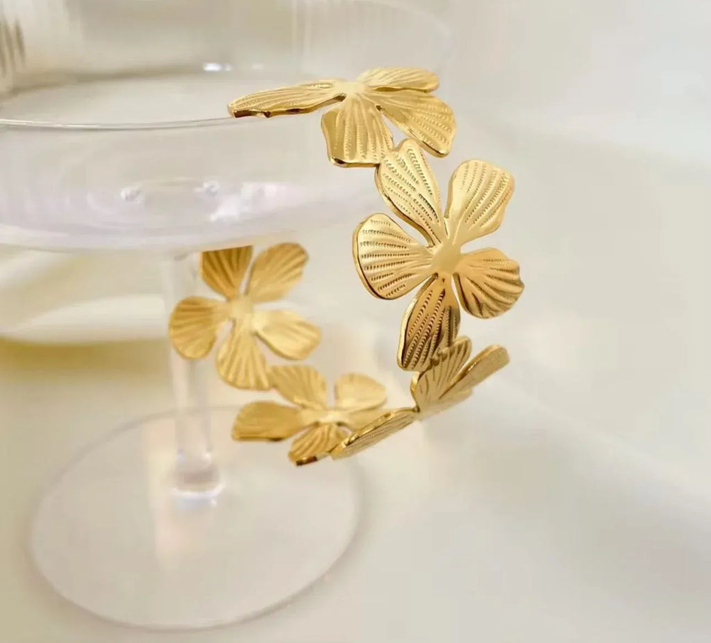 Adjustable Gold Bangle for Women Online Pakistan COD